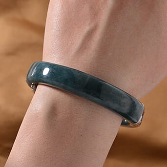 https://tjcuk.sirv.com/Products/78/2/7826451/Olmec-Jadeite-Bangle-in-rhodium-Sterling-Silver-250-00-ct-Silver-Wt-11_7826451_1.jpg?w=342&h=342