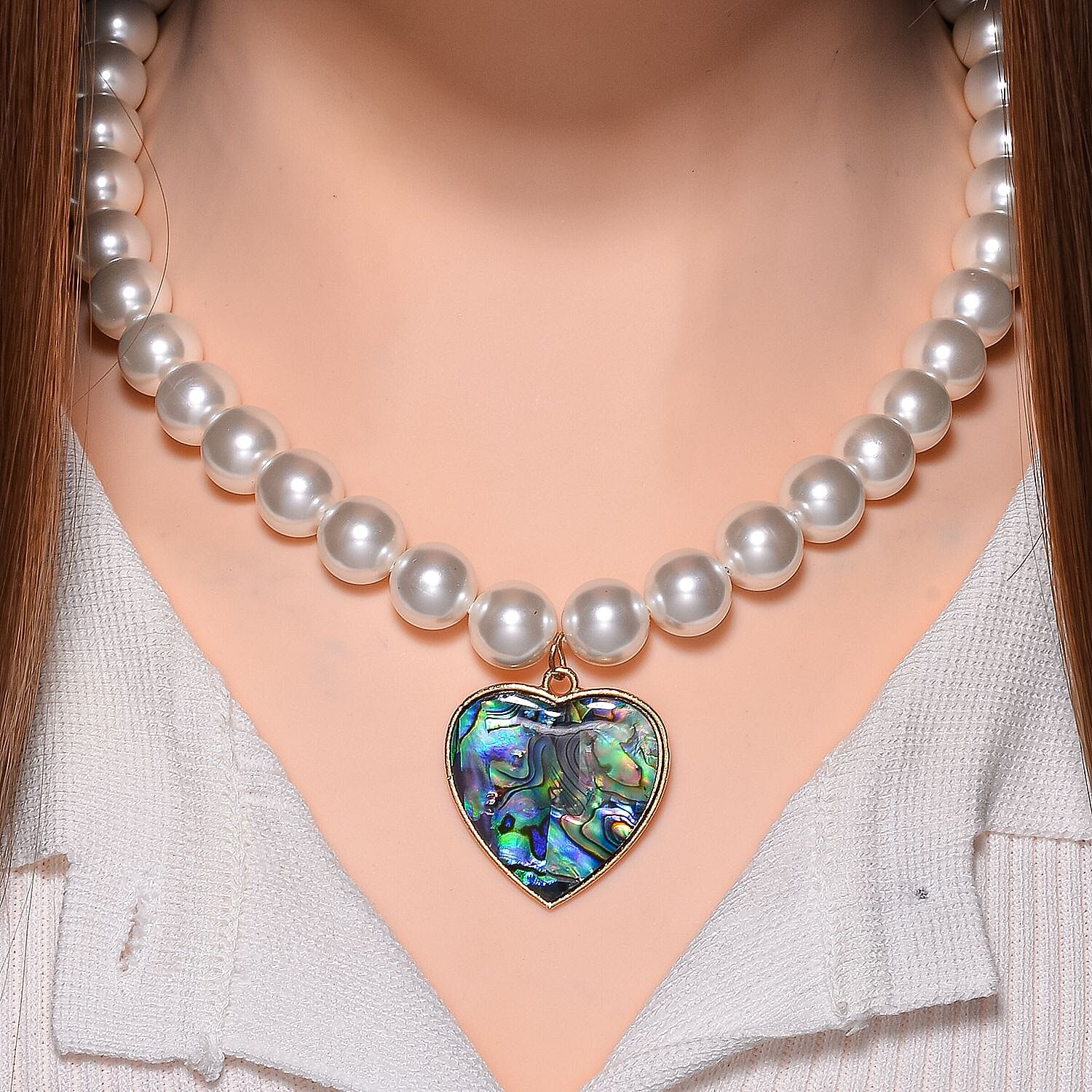 South Sea White Colour Shell Pearl and Abalone Shell Heart Necklace (Size - 18 + 2 Ext) with Lobster Clasp 395.00 Ct.