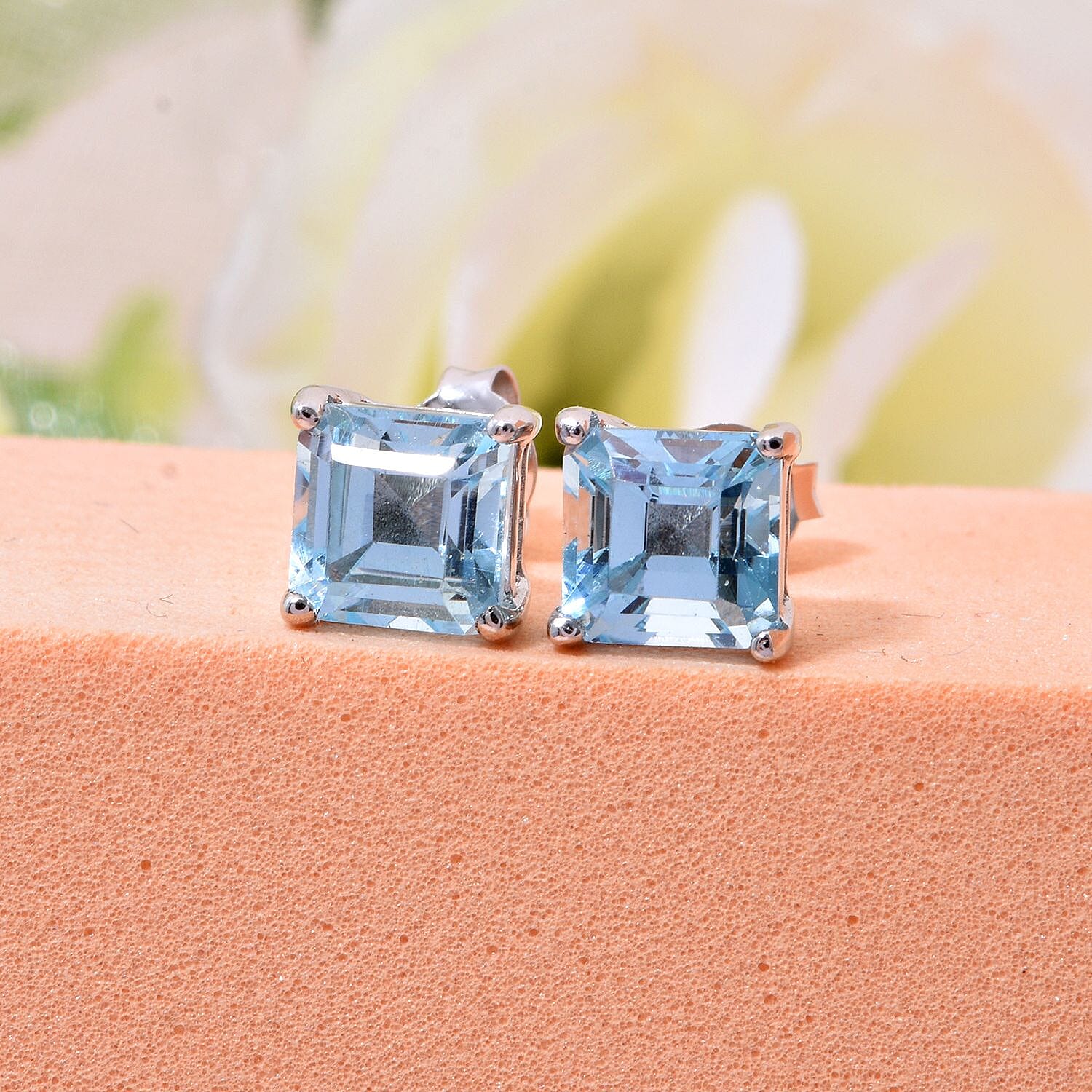 Skyblue Topaz Earring in Rhodium Overlay Sterling Silver 2.780 Ct.