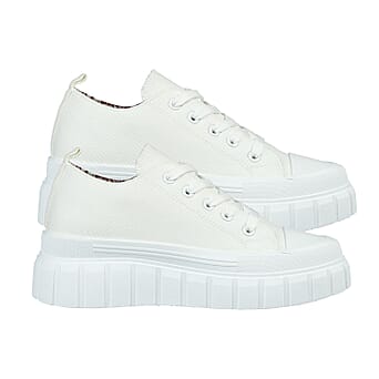 https://tjcuk.sirv.com/Products/78/3/7830568/Urban-Jacks-Ladies-Shoe-Size-6-White_7830568_1.jpg?w=342&h=342