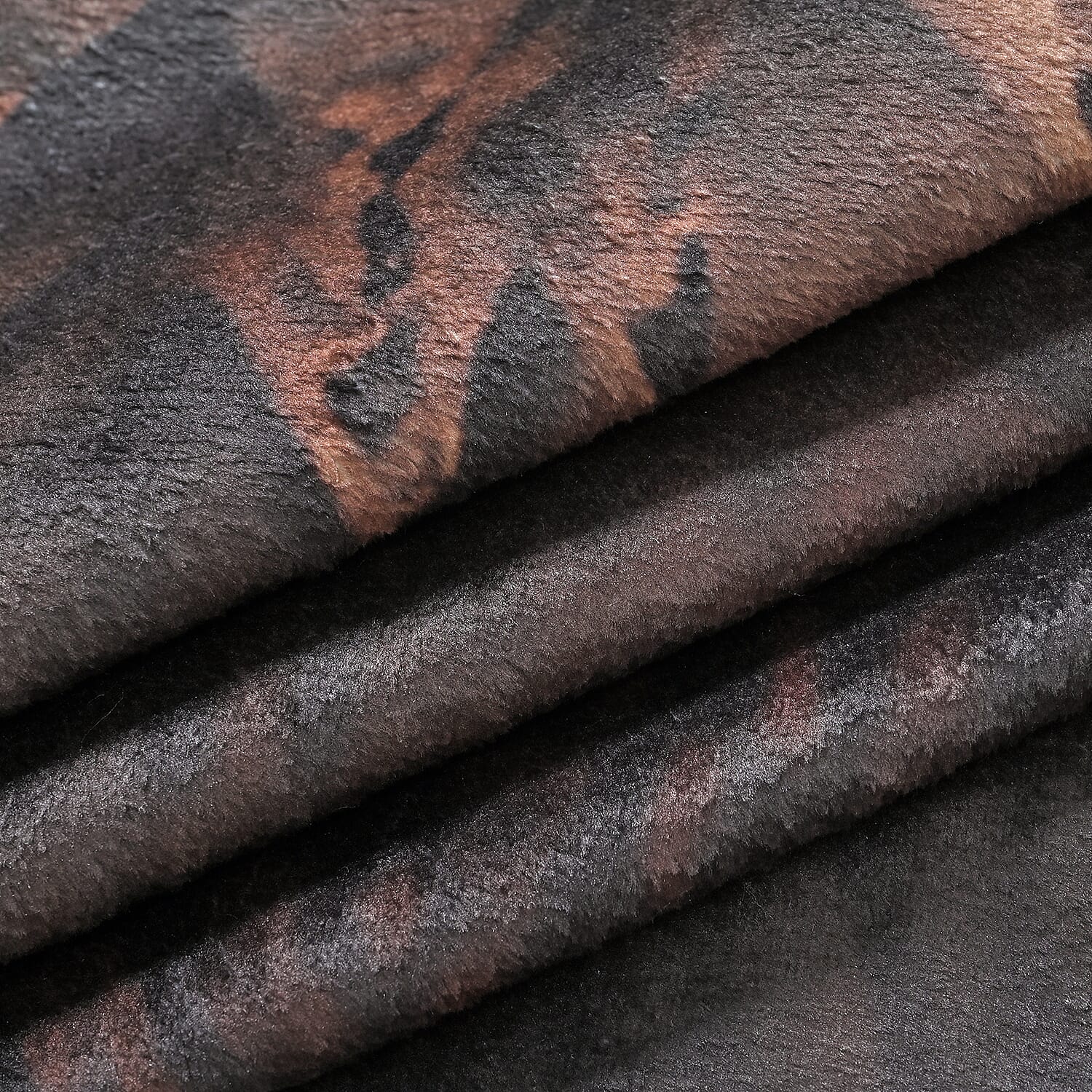 240GSM Flannel Digital Animal Printed Blanket (Size 200x150) - Wolf