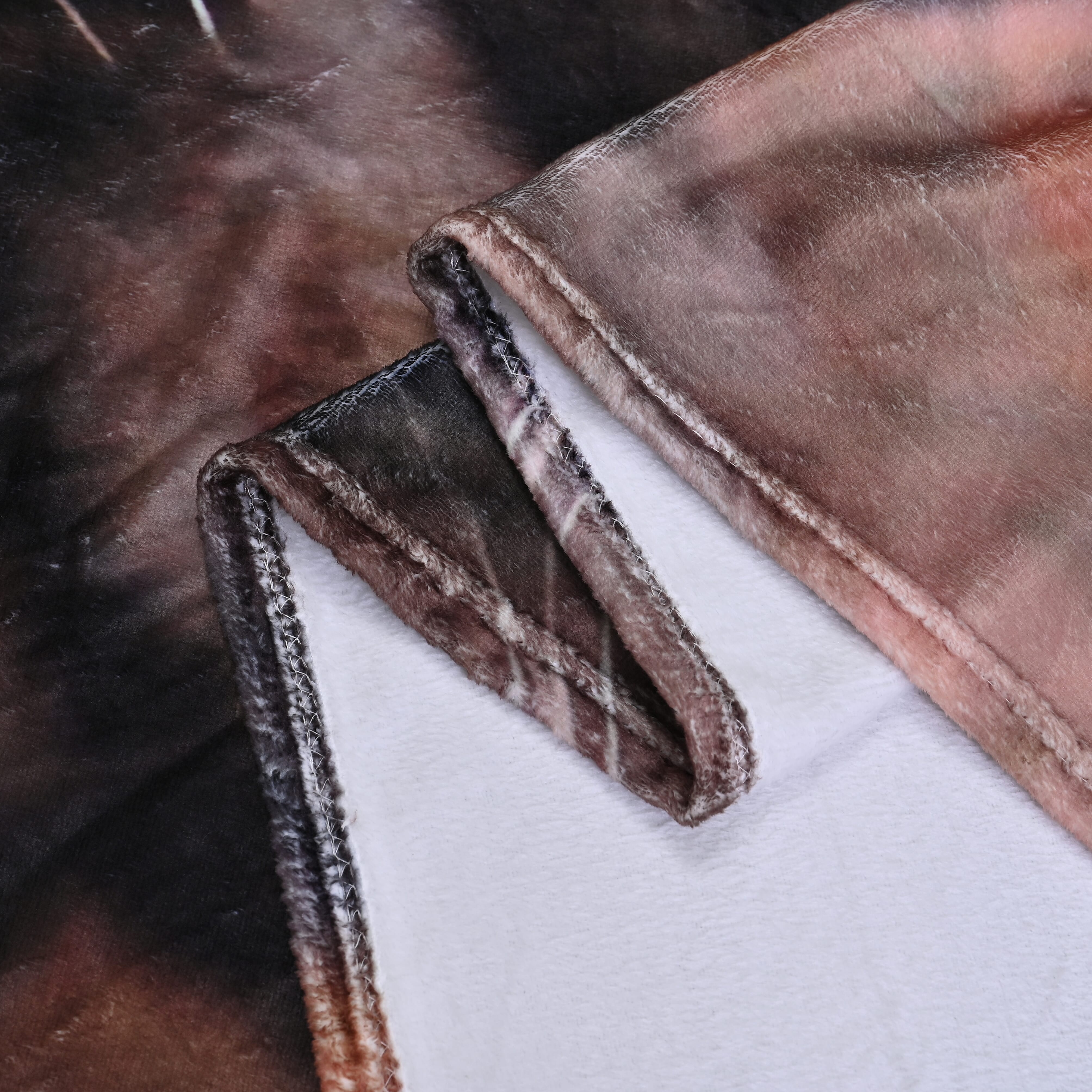 One Time Deal - Ultra-Soft Animal Print Blanket 240 GSM size 150x200-  Tiger