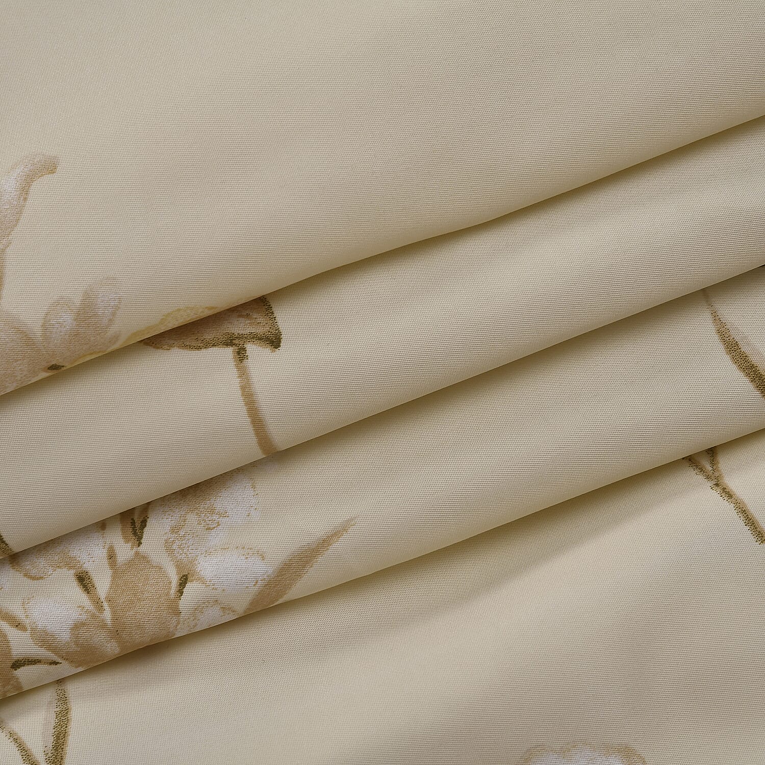4 Seasons Luxury Bedding Collection - Down Alternative King Size Comforter Quilt With Silk Like Cover & Matching Pillowcases 4 Seasons Luxury Bedding Collection - Down Alternative King Size Comforter Quilt With Silk Like Cover & Matching Pillowcases
