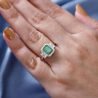 https://tjcuk.sirv.com/Products/78/3/7832645/9K-Yellow-Gold-AAA-Emerald-Moissanite-Ring-2-16-Ct_7832645_2.jpg?w=342&h=342