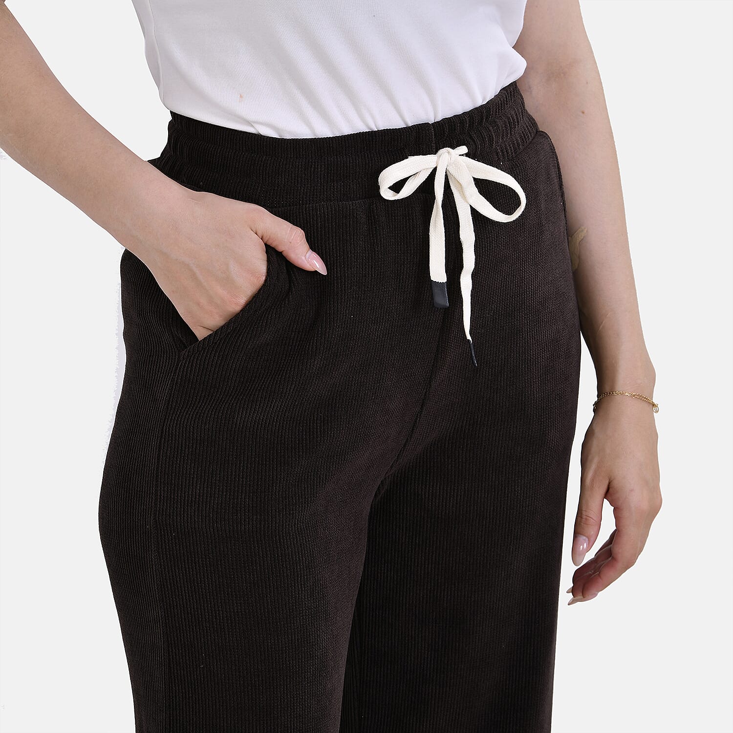 TAMSY Corduroy Trouser