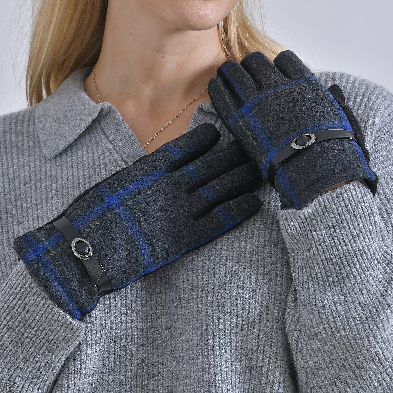 Winter Fashion Must Have - Designer Inspiration - CASHMERE Gloves - Navy & Brown