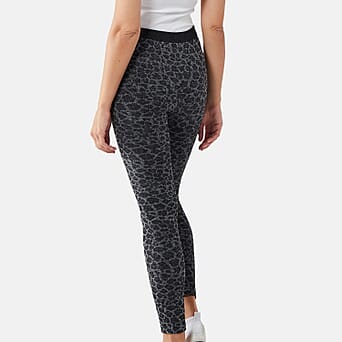 https://tjcuk.sirv.com/Products/78/4/7840043/Nova-of-london-Leopard-Legging-Size-12-to-14_7840043_1.jpg?w=342&h=342