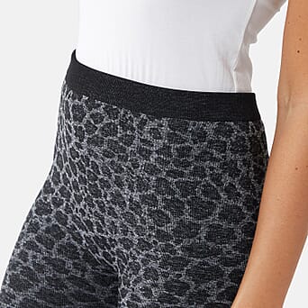 https://tjcuk.sirv.com/Products/78/4/7840043/Nova-of-london-Leopard-Legging-Size-12-to-14_7840043_2.jpg?w=342&h=342