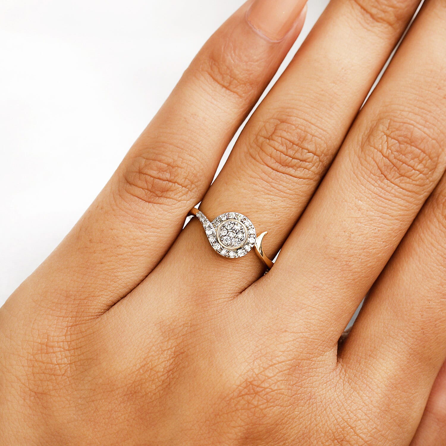 RACHEL GALLEY Embrace Collection - 9K Yellow Gold SGL Certified Diamond (I1-G-H) Ring 0.20 Ct