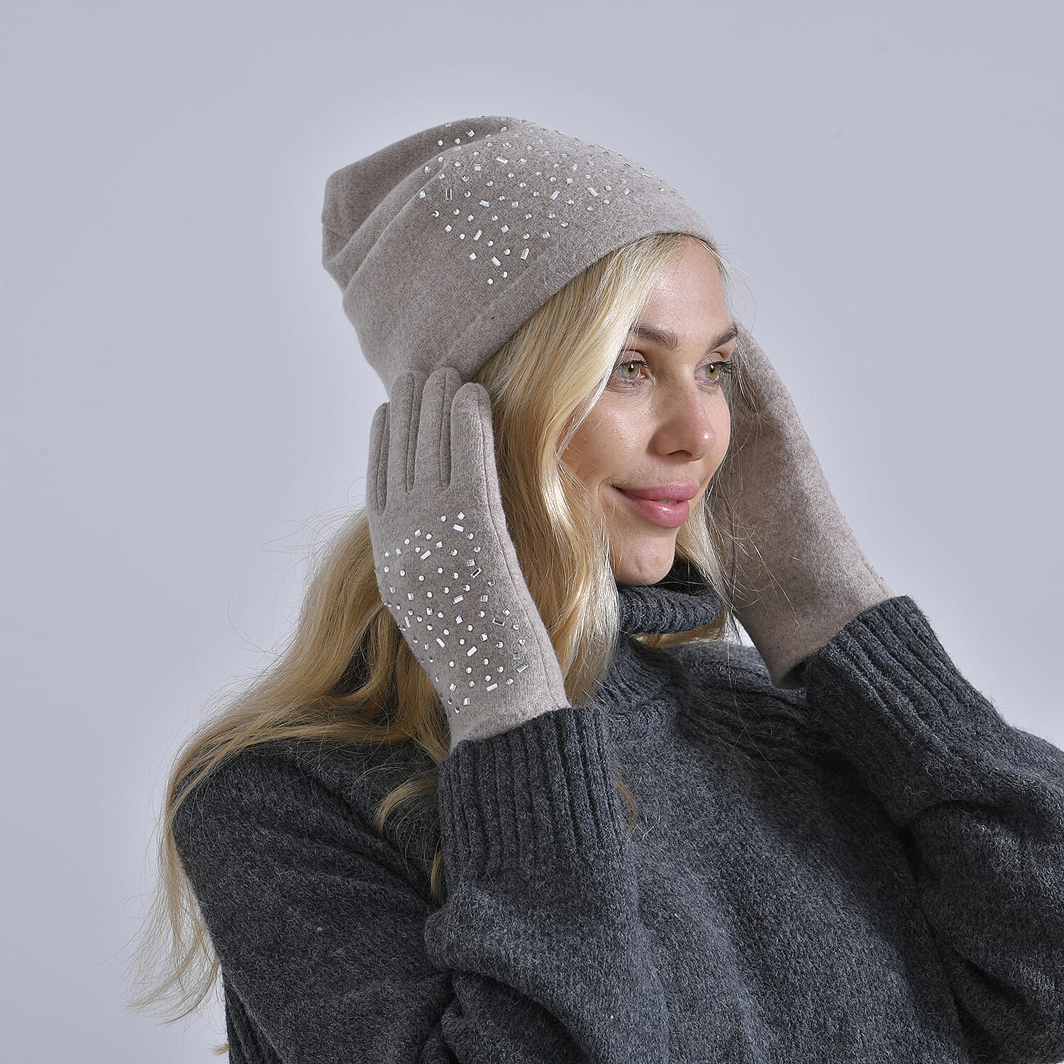 Premium Cashmere Wool Crystal Embellished Hat and Gloves - Beige