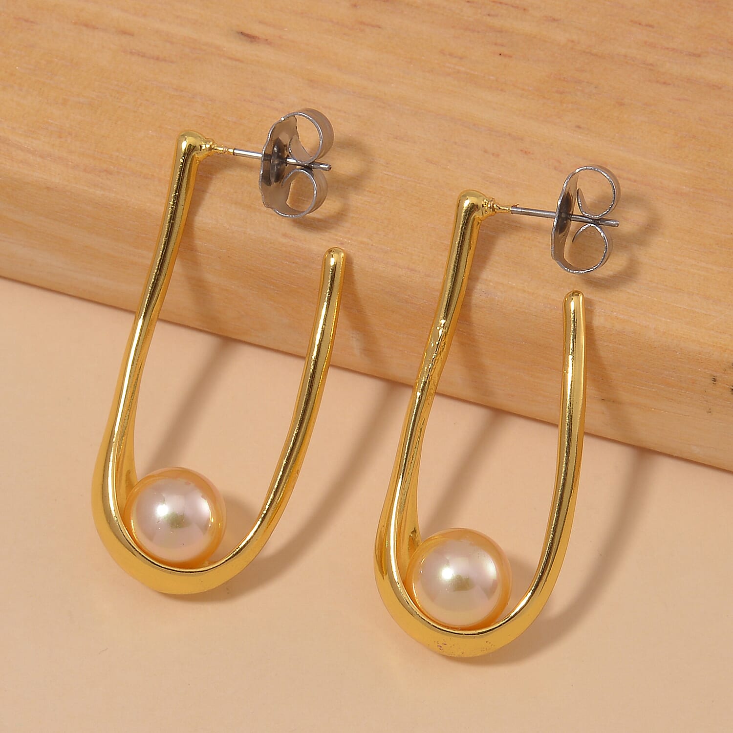 Golden Shell Pearl  Earrings