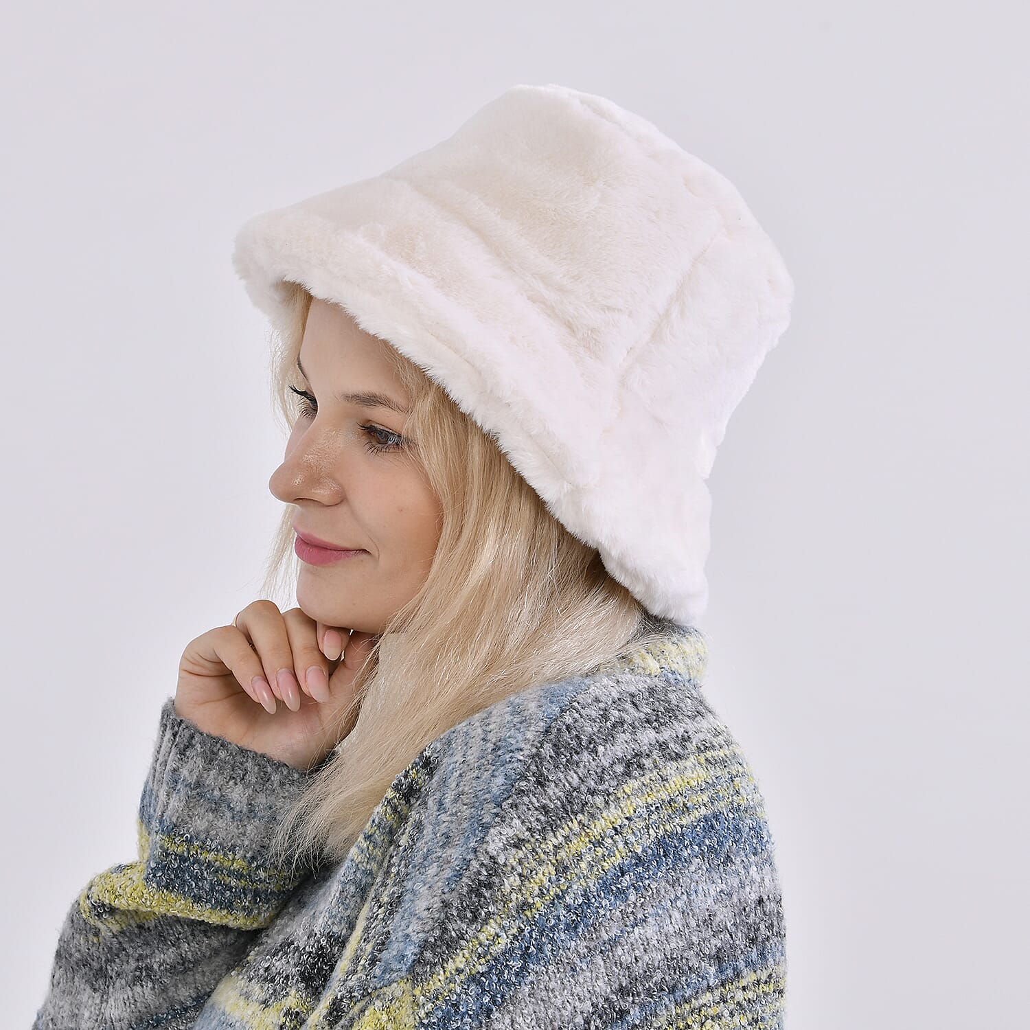 Lightweight and Cozy Hat - White
