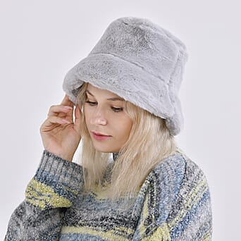 https://tjcuk.sirv.com/Products/78/4/7846718/Polyester-Solid-Hat-Cap-and-Earmuff-Size-58x1-cm-Grey-Black_7846718_2.jpg?w=342&h=342