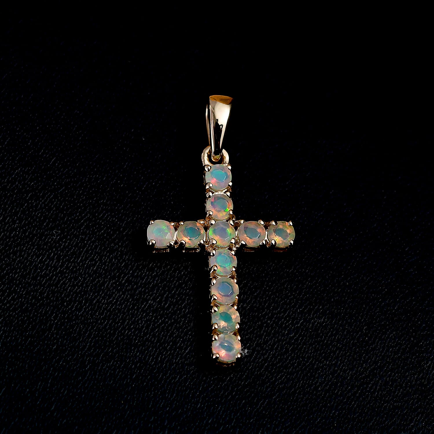 9K Yellow Gold  AA   Ethiopian Opal  Pendant 0.46 ct,  Gold Wt. 0.92 Gms  0.462  Ct.