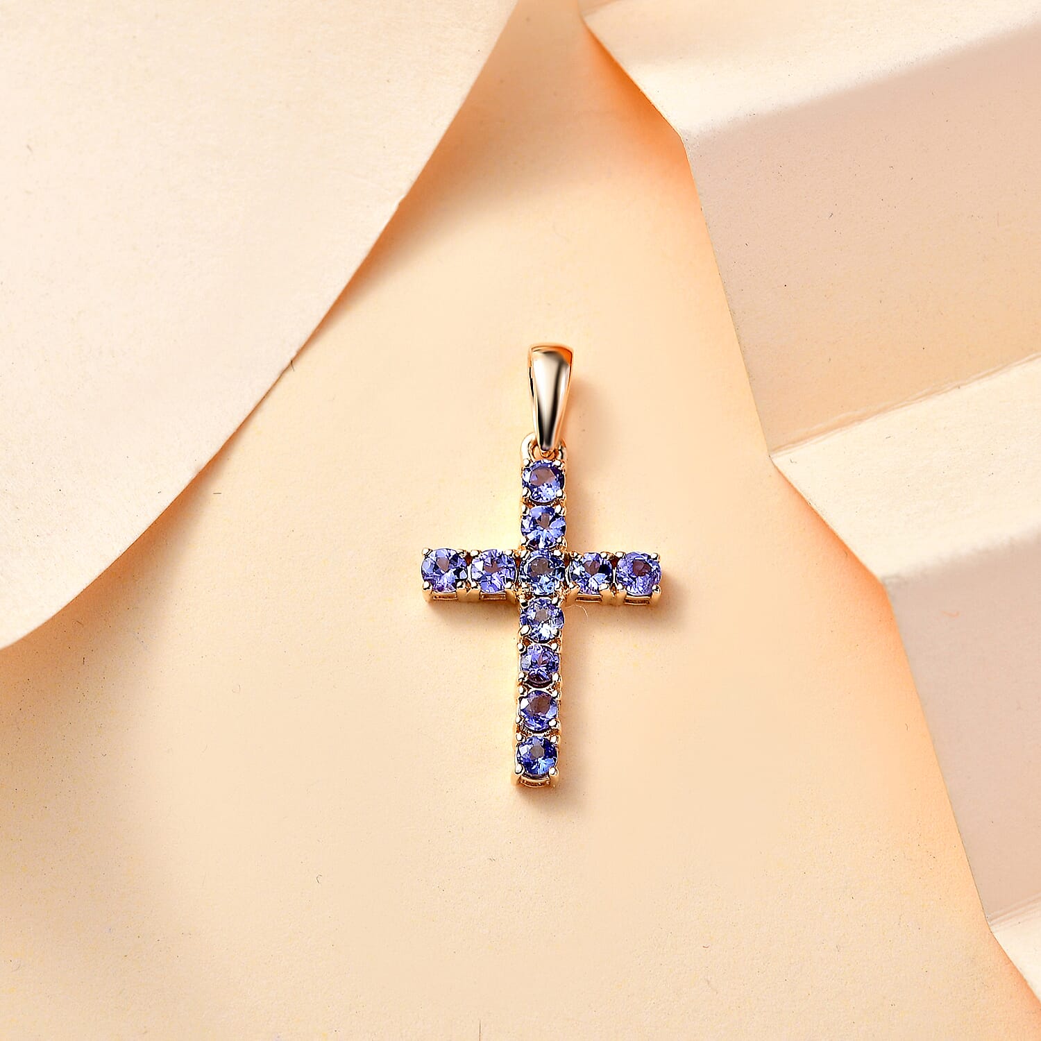 9K Yellow Gold  AA   Tanzanite  Pendant 0.69 ct,  Gold Wt. 0.87 Gms  0.693  Ct.