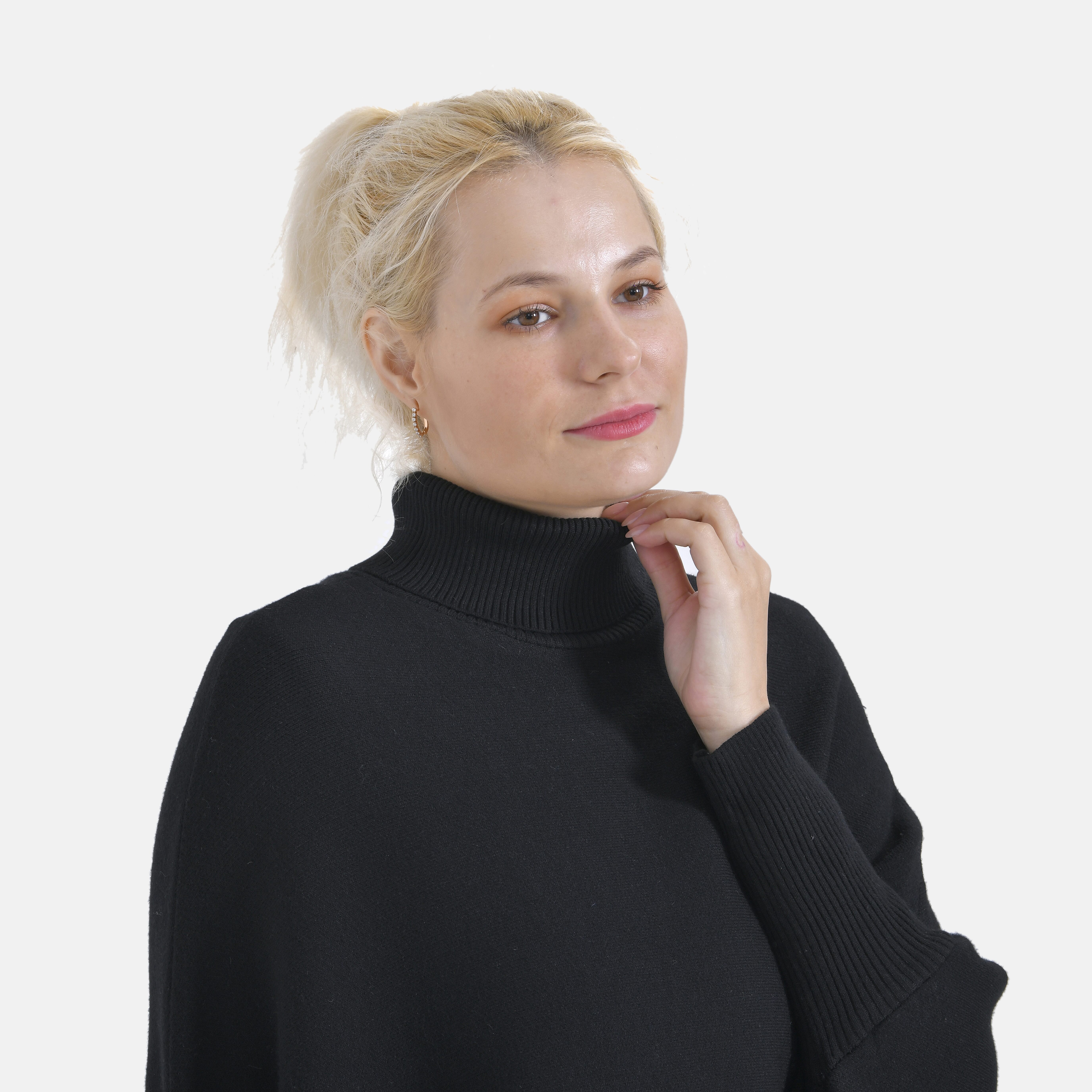 La Marey High Tie Tassel Poncho (One Size) - Black