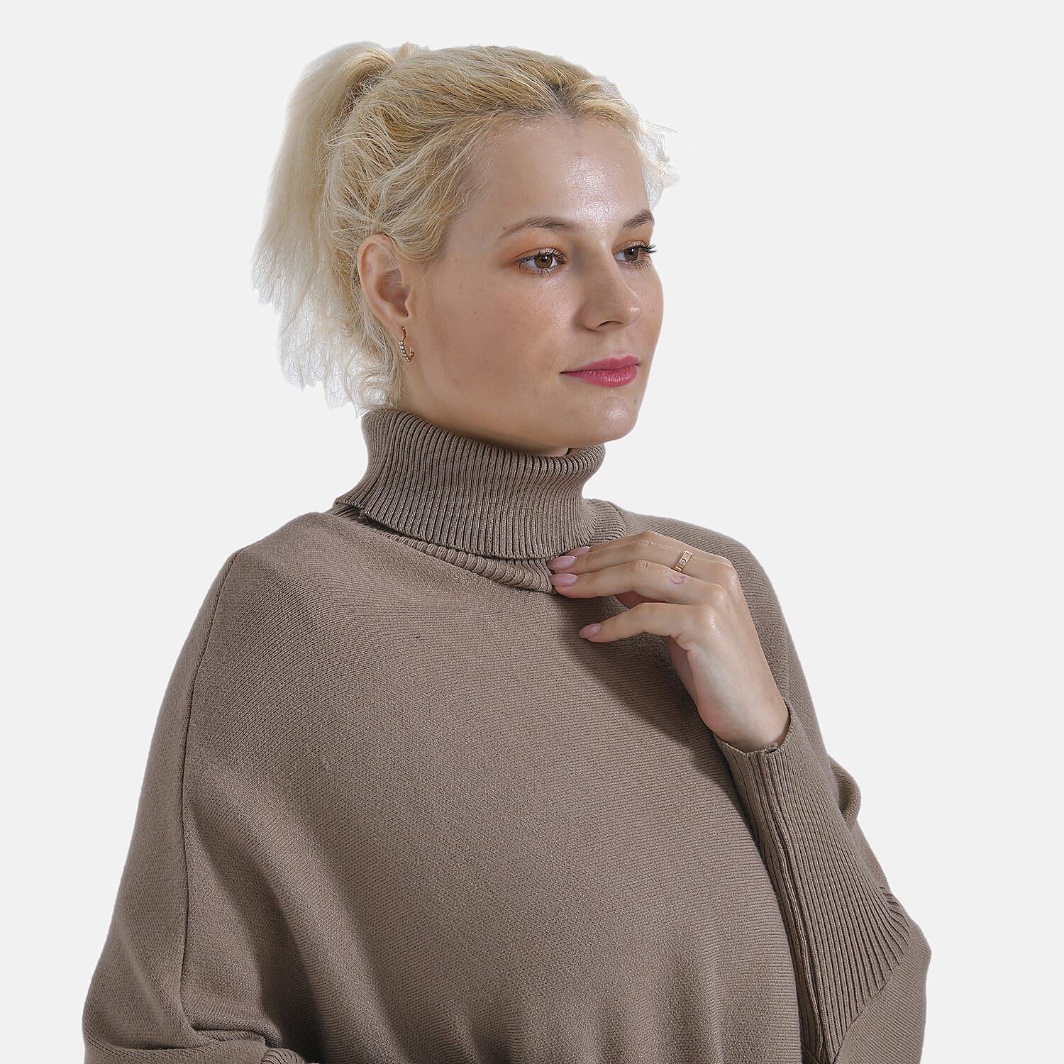 La Marey High Tie Tassel Poncho (One Size) - Camel