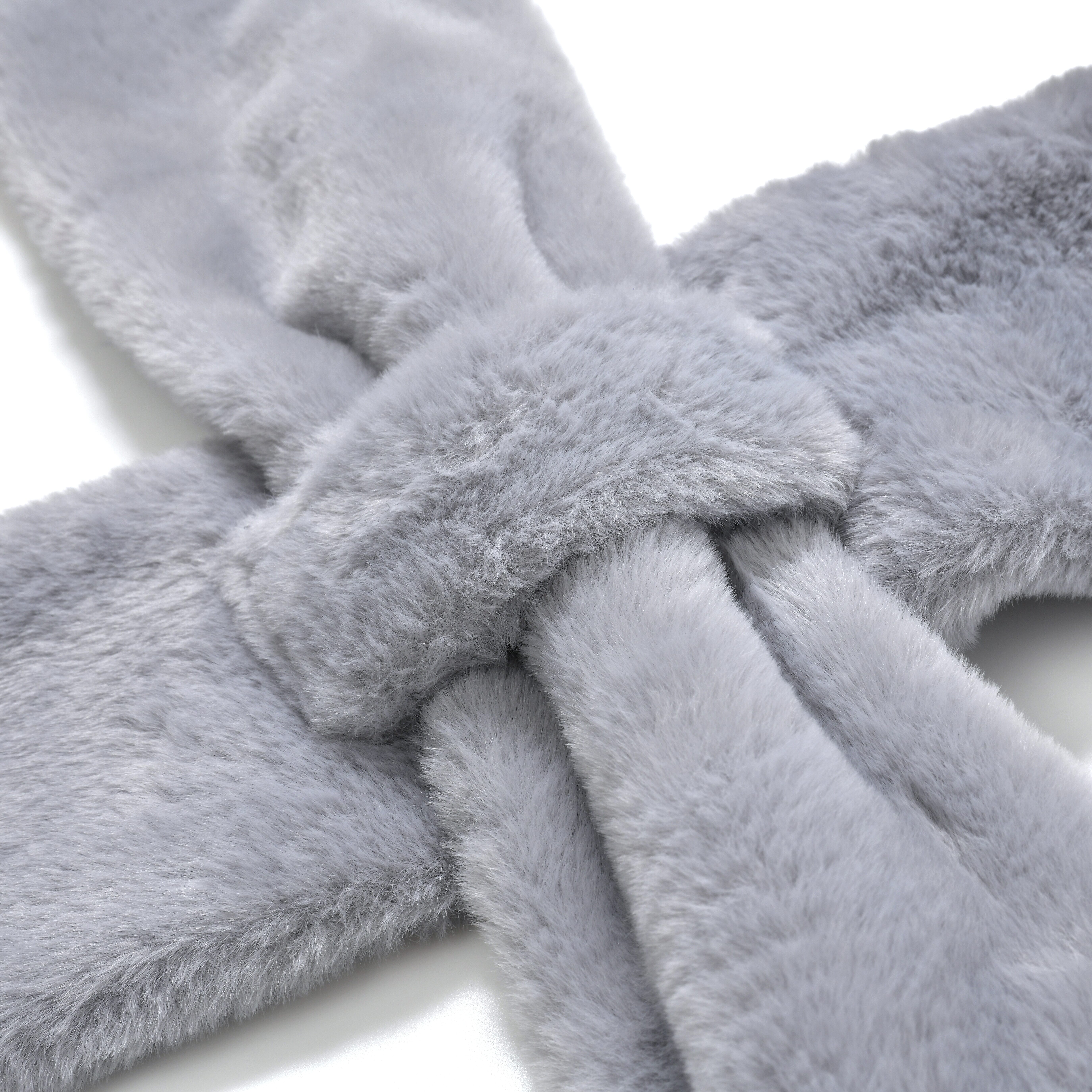Super Soft Plush Hat and Scarf Set - Grey