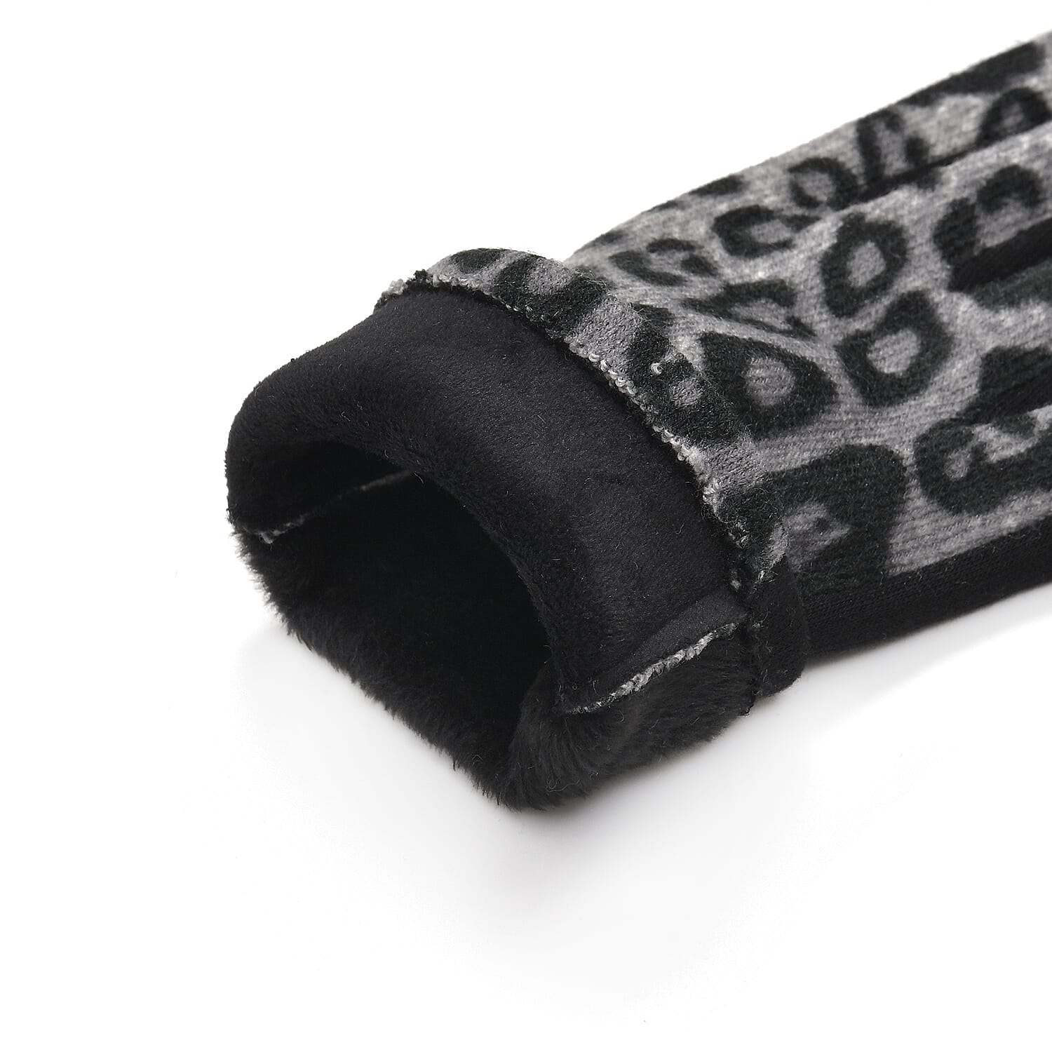 Leopard Print Benie Hat and Gloves Set- Black