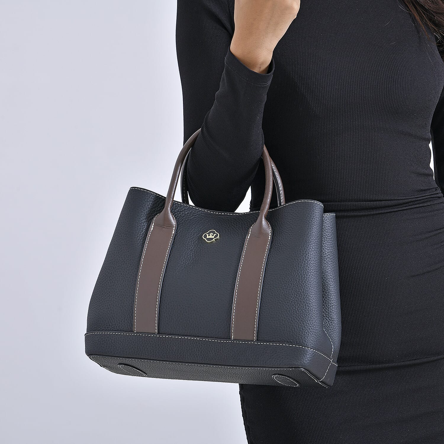 Designer Inspiration - 100% Genuine Leather Crossbody Bag with Long Shoulder Strap - Black Designer Inspiration - 100% Genuine Leather Crossbody Bag with Long Shoulder Strap - Black