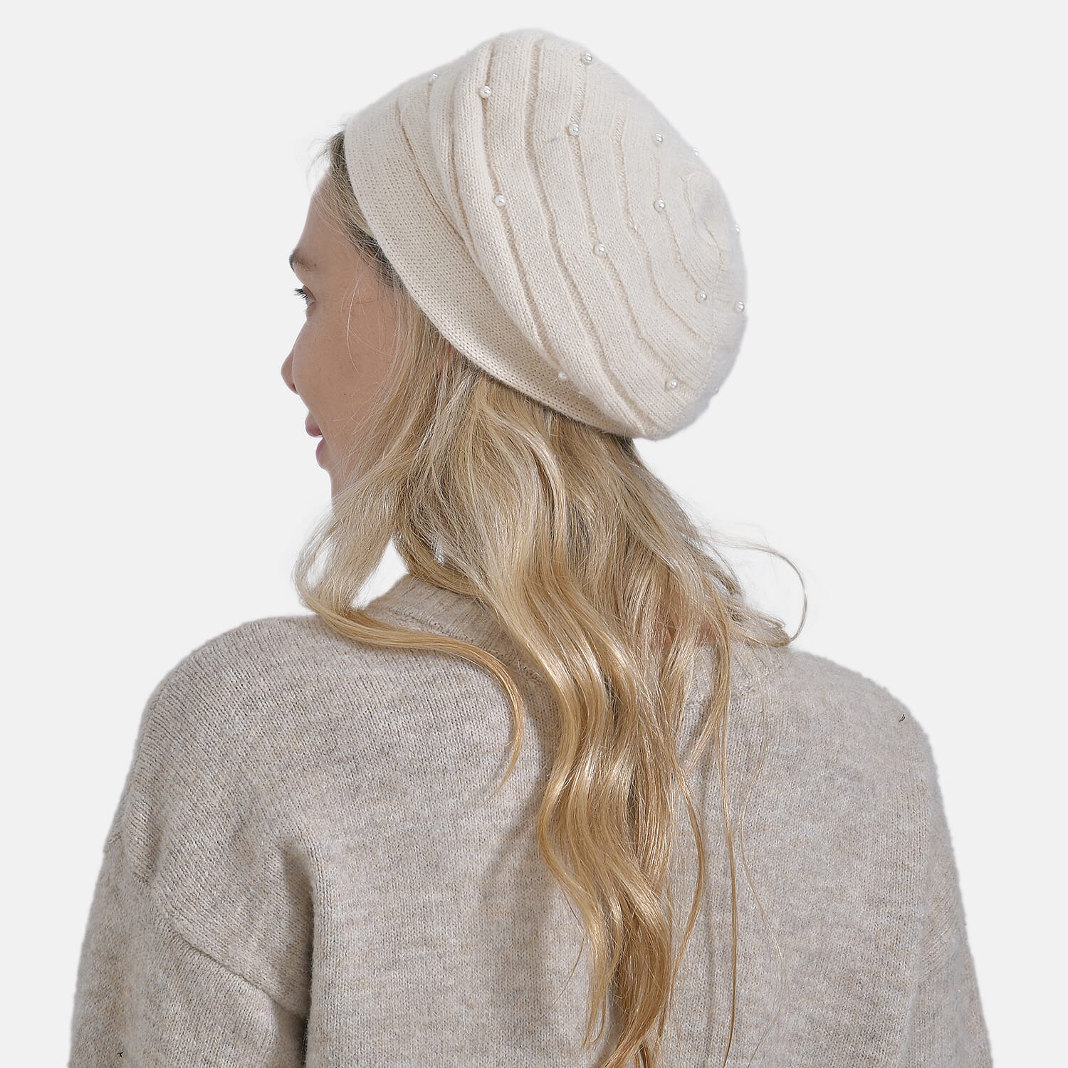 Timeless Pearl-Adorned super Cozy Fashion Beret - Cream