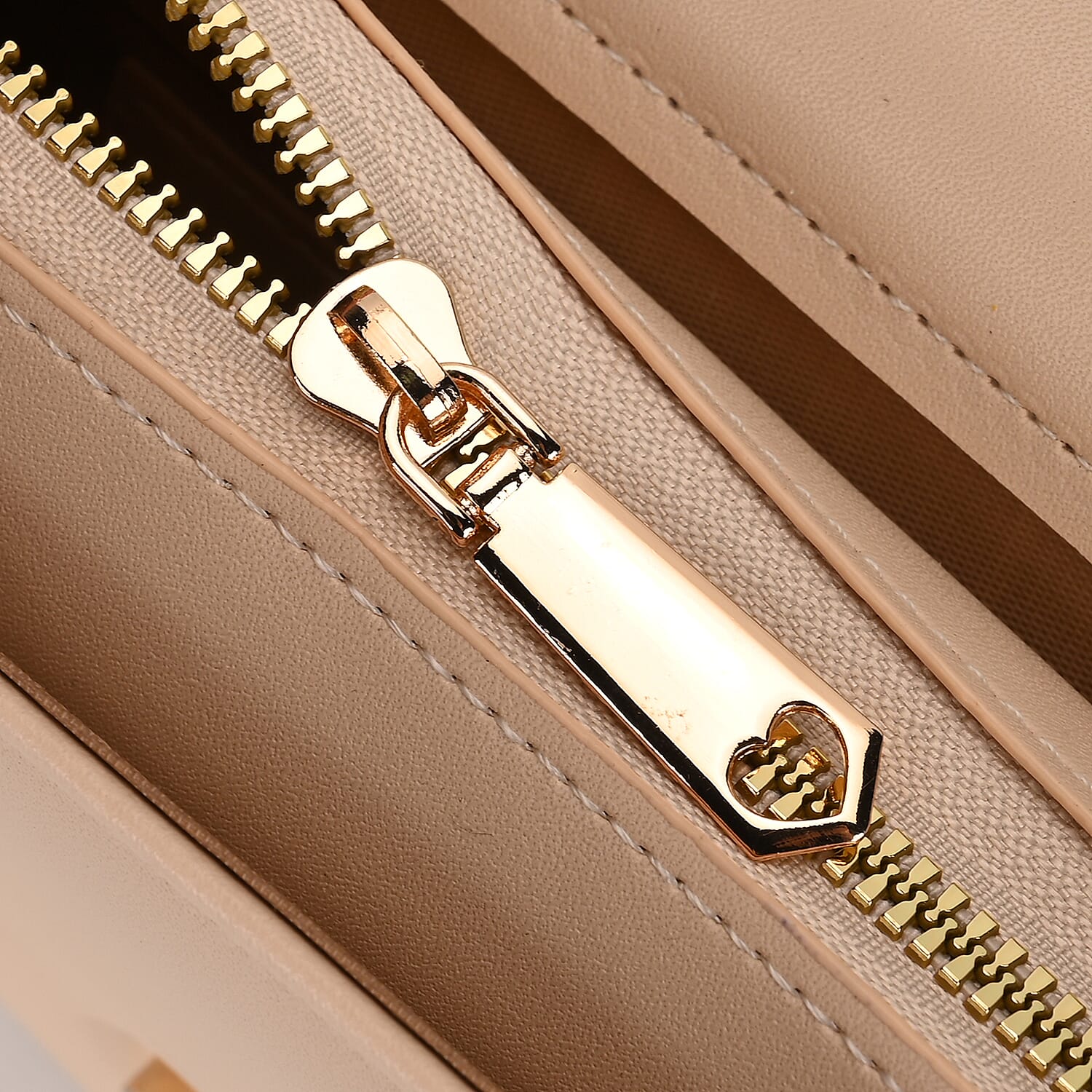 Designer Inspired 2-in-1 PU Crossbody Bag (Size 21x8x14 cm) - Beige