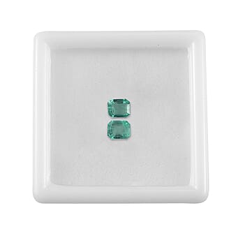https://tjcuk.sirv.com/Products/78/5/7851918/Rare-Find-AAA-Colombian-Emerald-Octagon-5x4-mm_7851918_3.jpg?w=342&h=342
