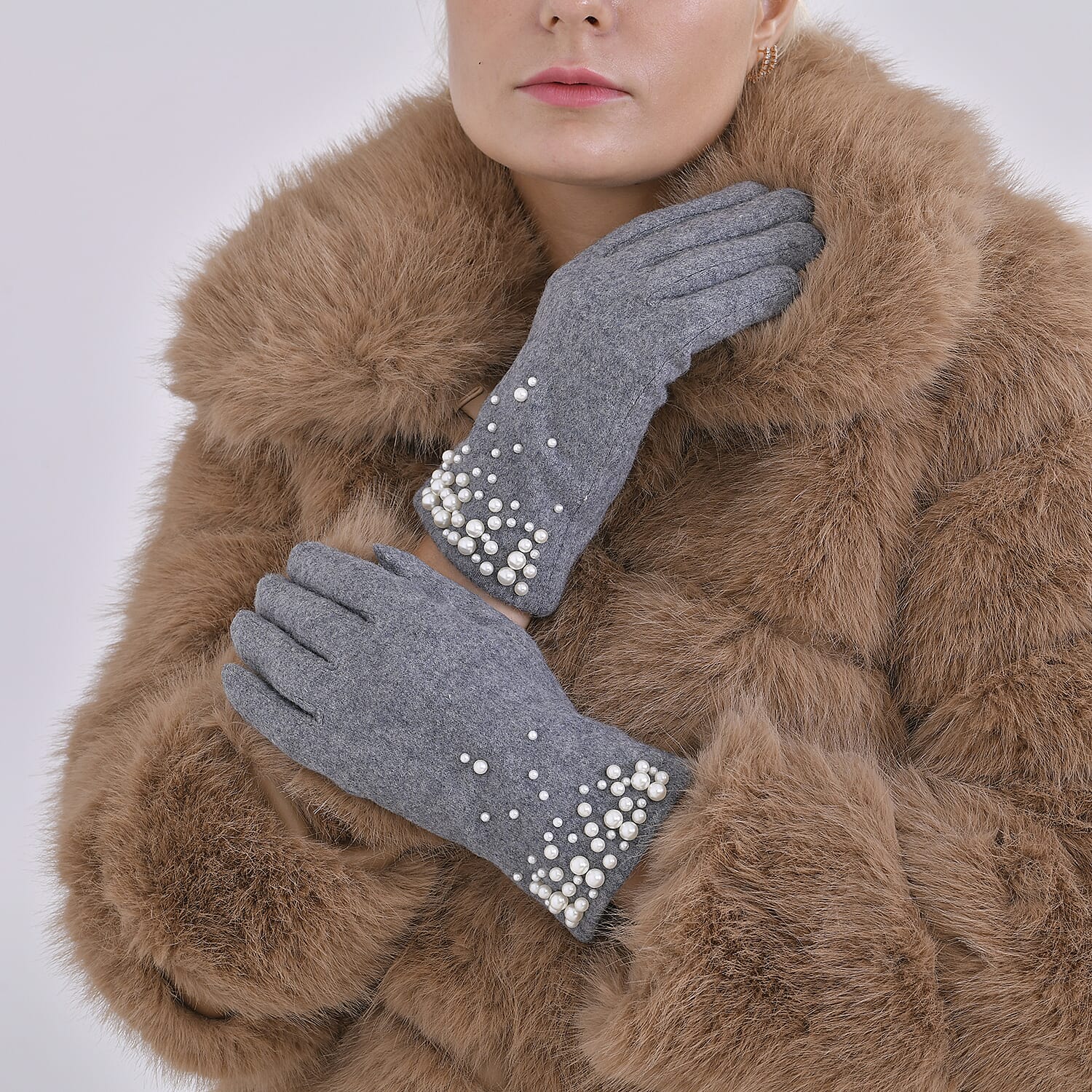 Elegant Cashmere Touch Screen Pearl Embellishments Gloves - Grey