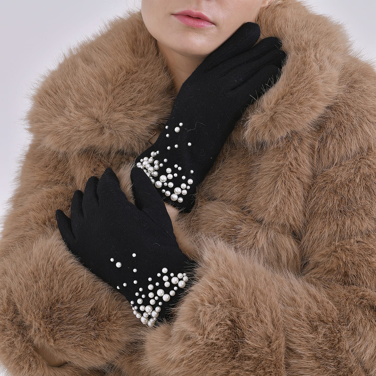 Elegant Cashmere Touch Screen Pearl Embellishments Gloves - Black