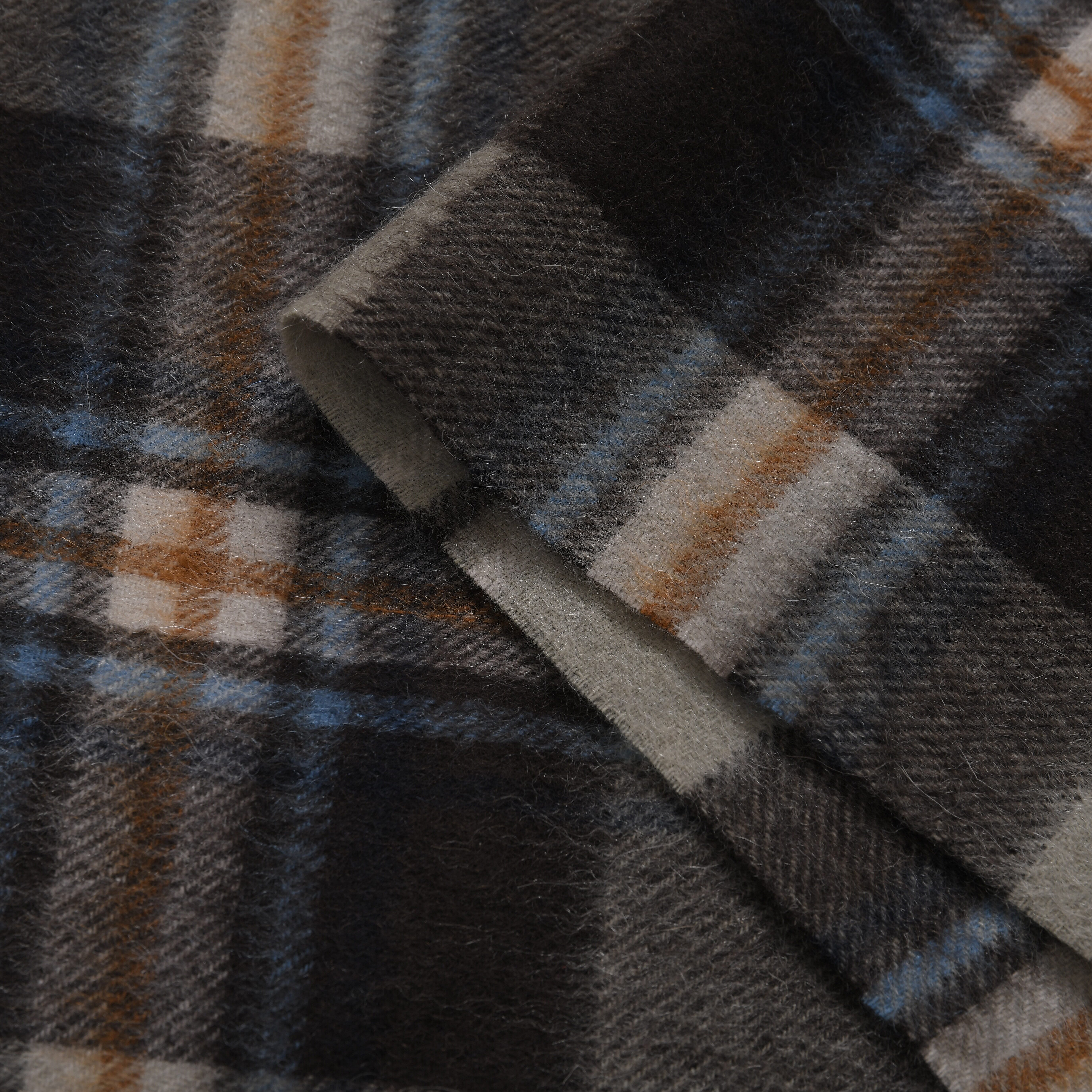 100% Wool Plaid Pattern Tassel Scarf (Size 160x30 cm) - Grey