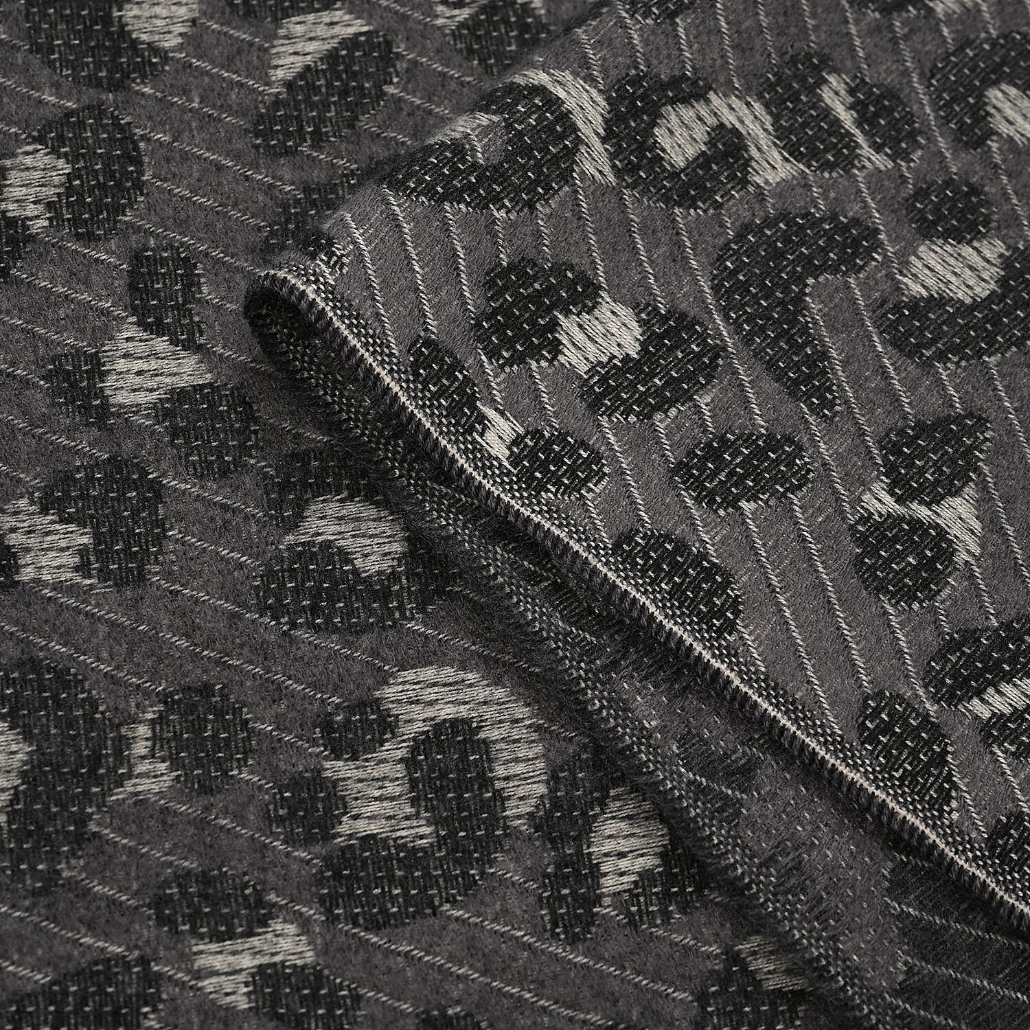 Closeout Deal Super Soft Leopard Print Shawl - Dark Grey