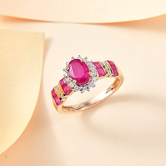 https://tjcuk.sirv.com/Products/78/5/7854484/9K-Yellow-Gold-AA-African-Ruby-and-Moissanite-Halo-Ring-2-23-Ct_7854484_1.jpg?w=342&h=342