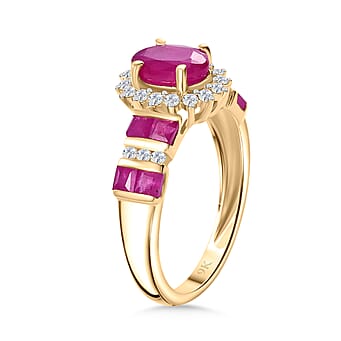 https://tjcuk.sirv.com/Products/78/5/7854484/9K-Yellow-Gold-AA-African-Ruby-and-Moissanite-Halo-Ring-2-23-Ct_7854484_3.jpg?w=342&h=342
