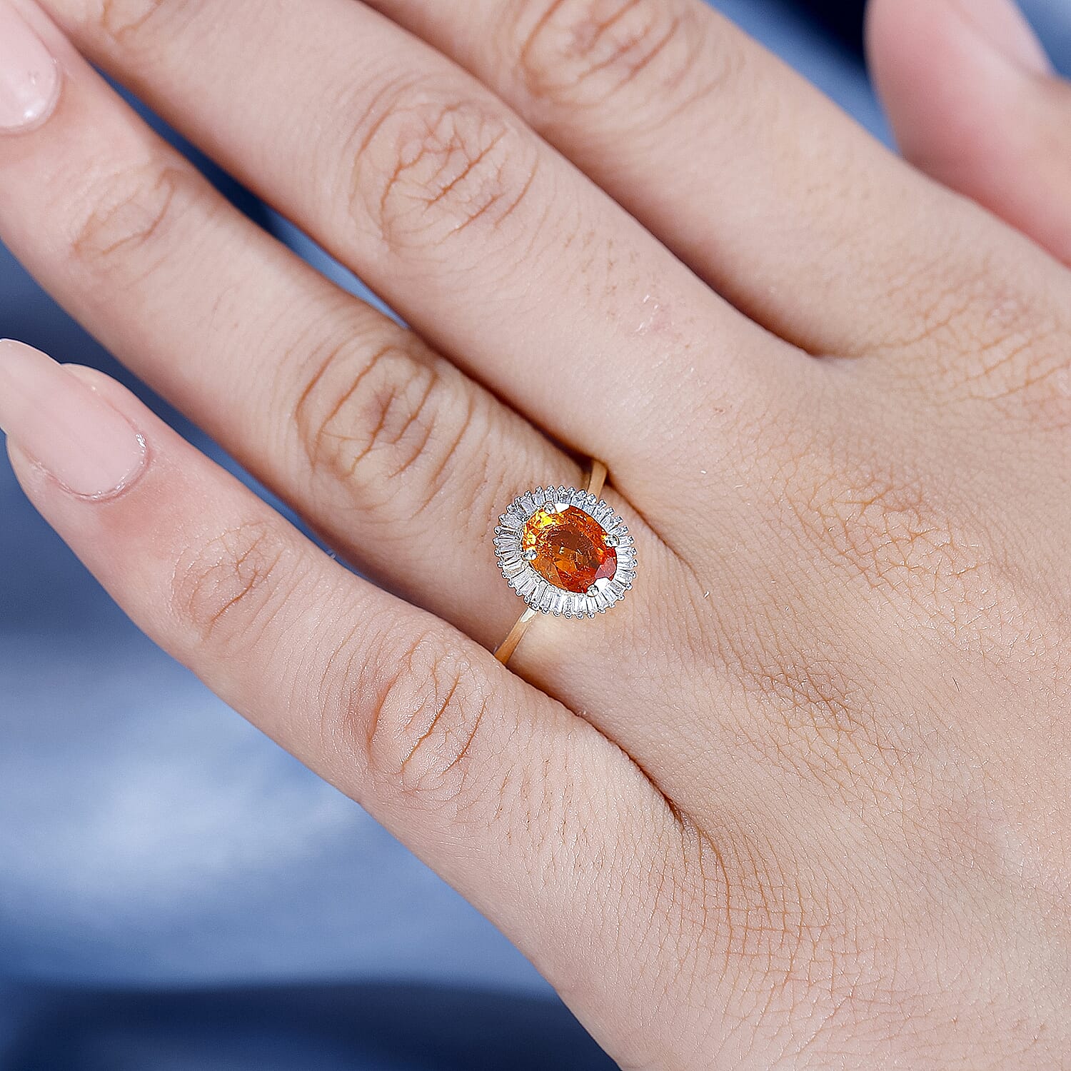 9K Yellow Gold Nigerian Natural AAA Spessartine Garnet 1.97 Ct.