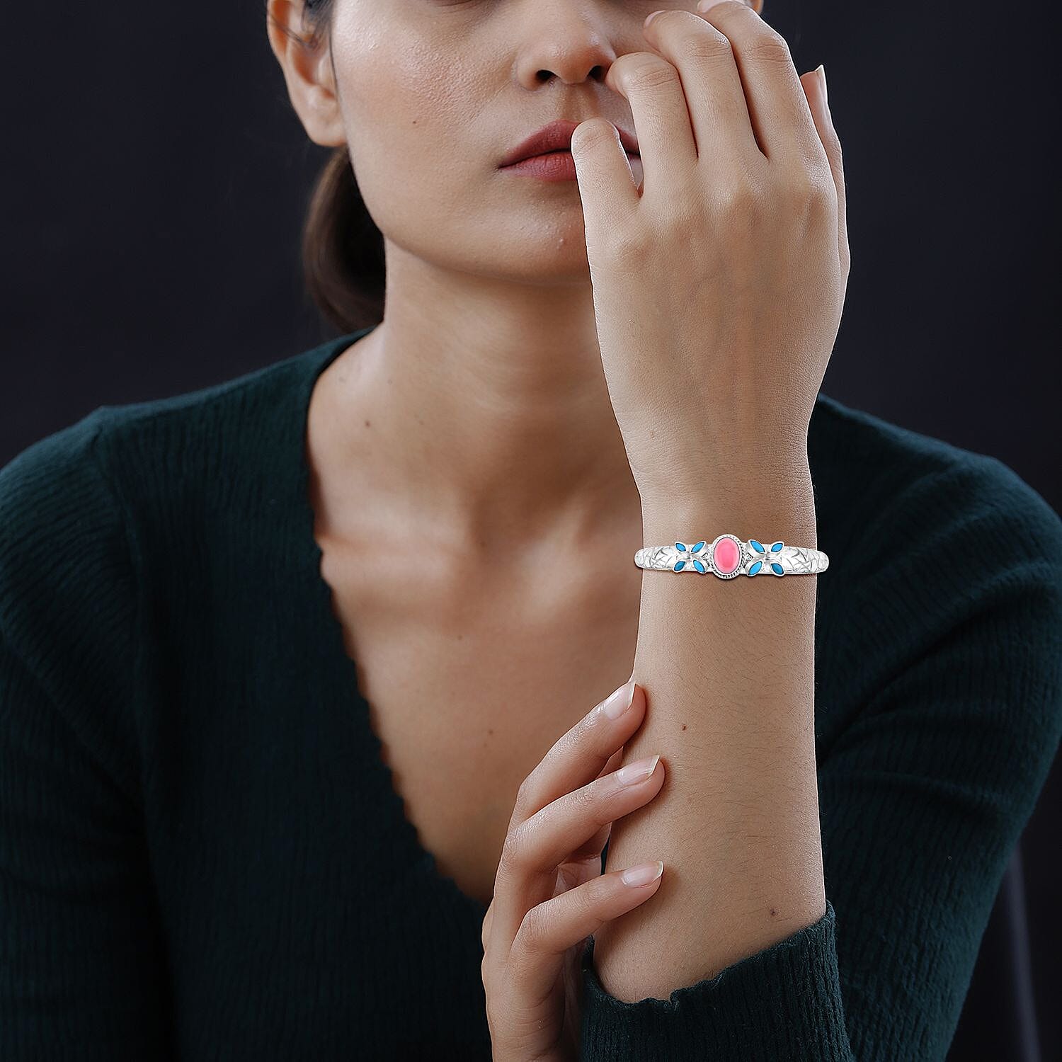 Royal Bali Collection - Pink Conch Shell & Sleeping Beauty Turquoise Bangle (Size - 7.5) in Sterling Silver 7.15 Ct, Silver Wt. 28.44 Gms. Royal Bali Collection - Pink Conch Shell & Sleeping Beauty Turquoise Bangle (Size - 7.5) in Sterling Silver 7.15 Ct, Silver Wt. 28.44 Gms.