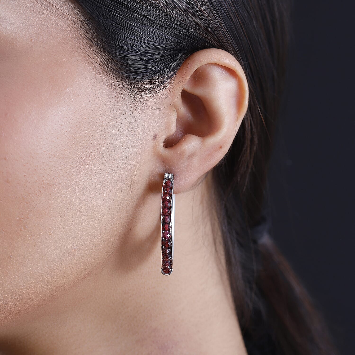 Red Garnet Vintage Earrings 7.80 ct