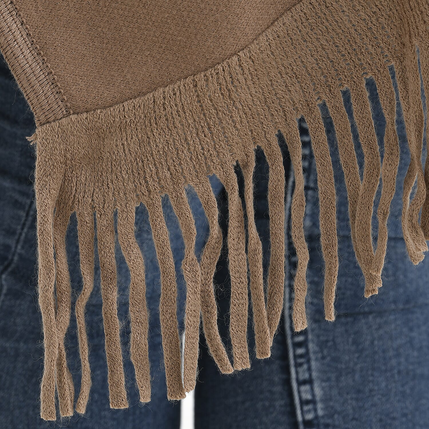 La Marey Warm Faux Fur Tassel Striped Poncho (One Size) - Brown & White La Marey Warm Faux Fur Tassel Striped Poncho (One Size) - Brown & White