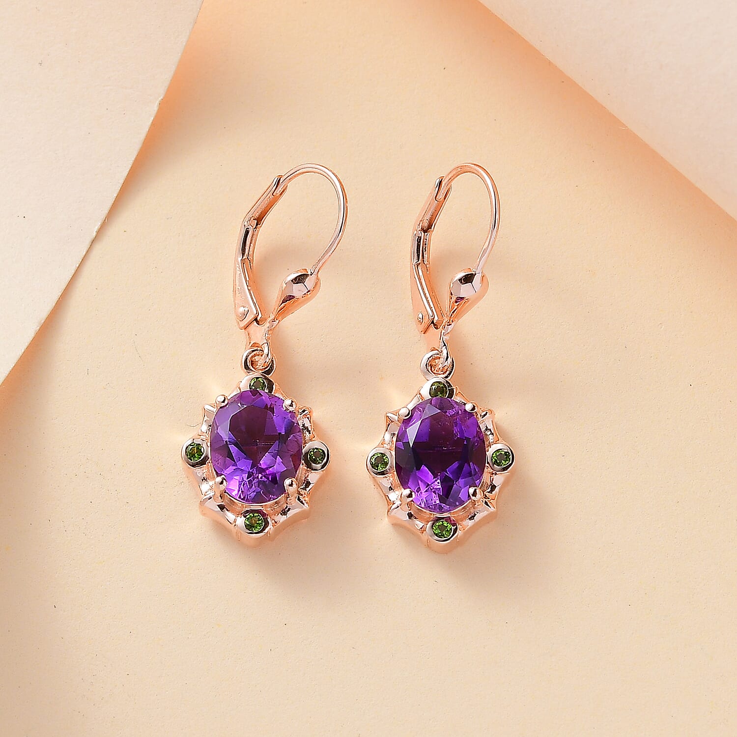 Natural Rose De Morocco, Natural Chrome Diopside Solitaire Lever Back Earring With Lever Back in 18K Vermeil Rose Gold Plated  3.58 Ct.