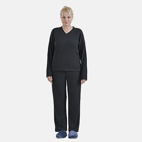 La Marey Two-Piece Knit Ribbed Loungwear Set (Size L) - Black