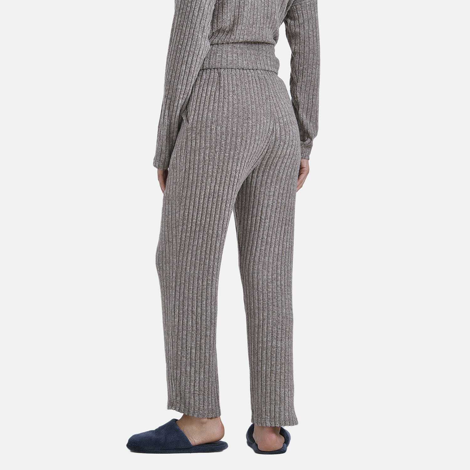 La Marey Two-piece Knitted Loungewear Set La Marey Two-piece Knitted Loungewear Set