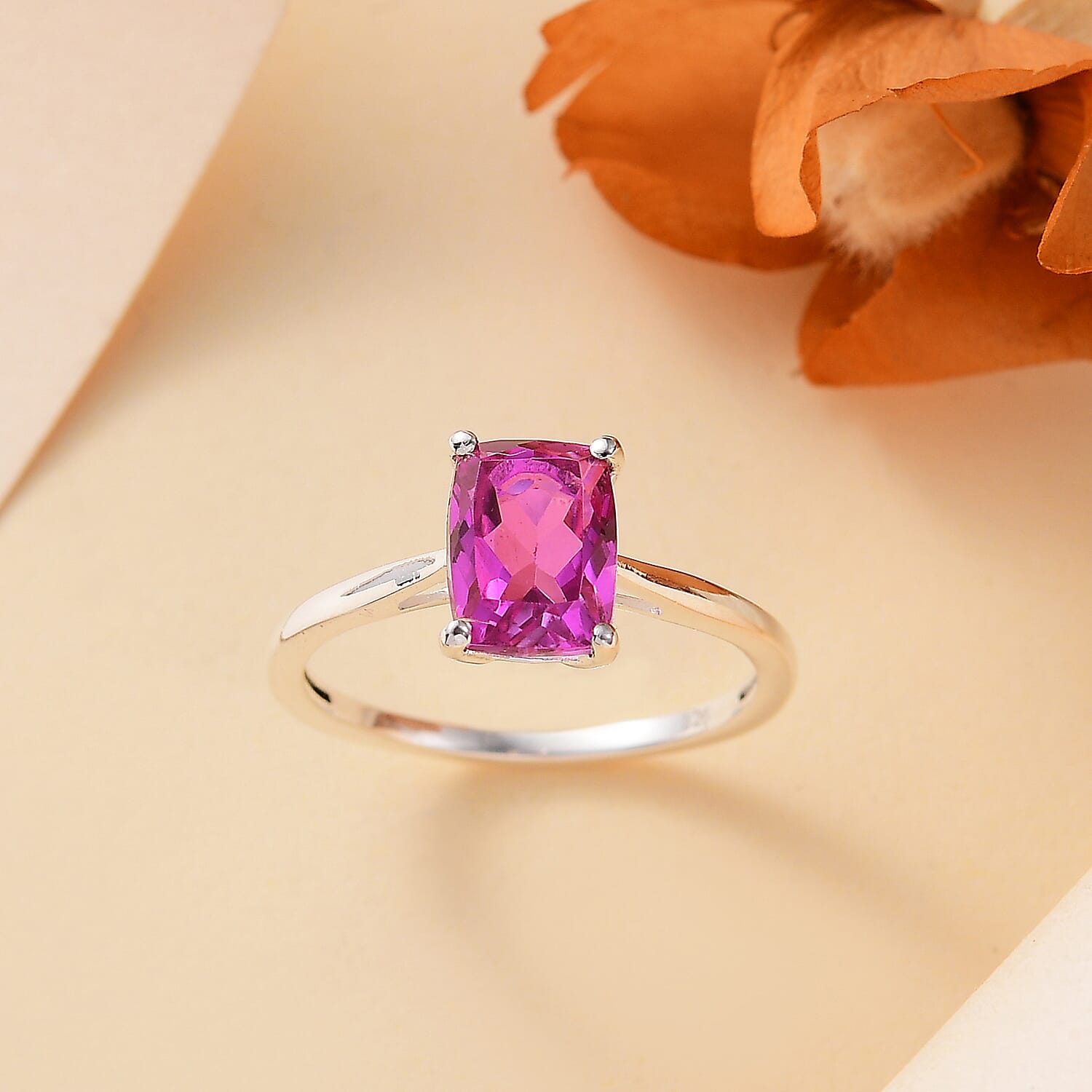 Patroke Kunzite Colour Quartz Solitaire Ring Sterling Silver 1.714  Ct.