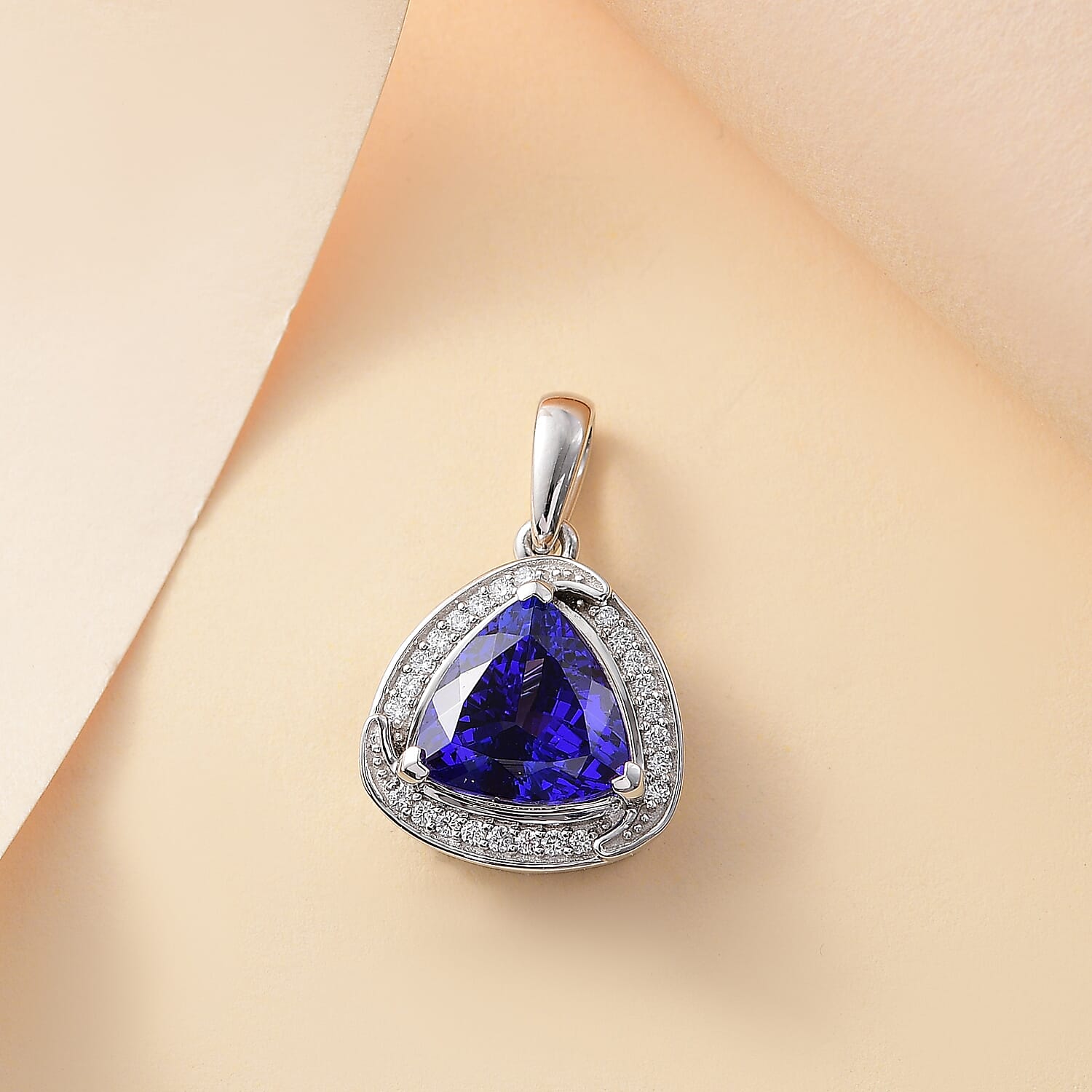 RHAPSODY 950 Platinum AAAA Tanzanite & Diamond VS-EF    Pendant 6.19 ct,  Platinum Wt. 7 Gms.