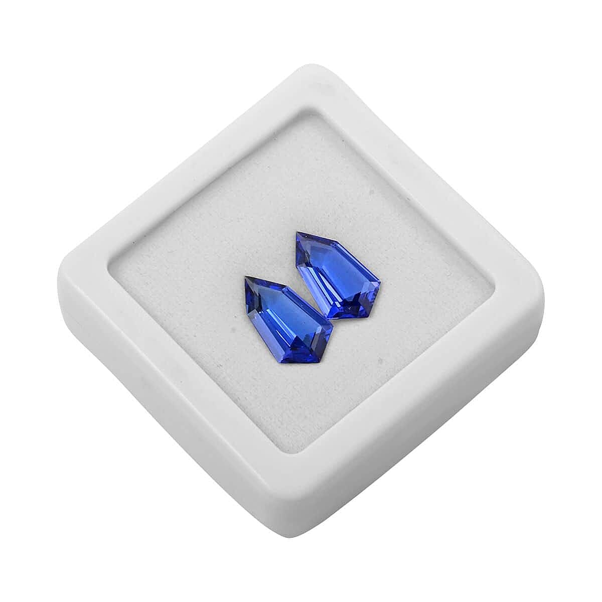 Tanzanite Fancy 17.6X10.1 mm Tanzanite Fancy 17.6X10.1 mm