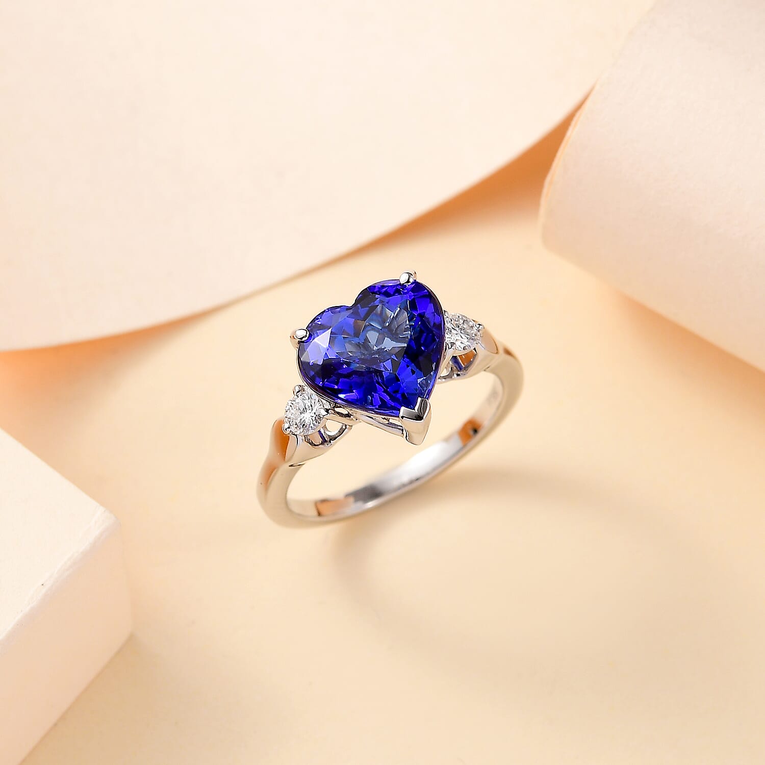 RHAPSODY 950 Platinum  AAAA  Tanzanite  White Diamond  EF, VS Solitaire Ring 5.68 ct,  Platinum Wt. 6.04 Gms