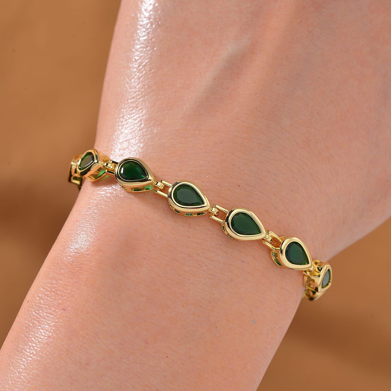 Green Cubic Zirconia Bracelet (Size - 7.25)