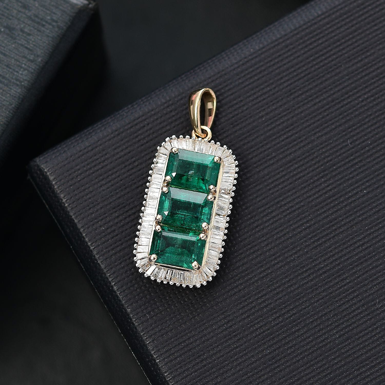 14K Yellow Gold AAA Premium Emerald & White Diamond Pendant 3.64 Ct.