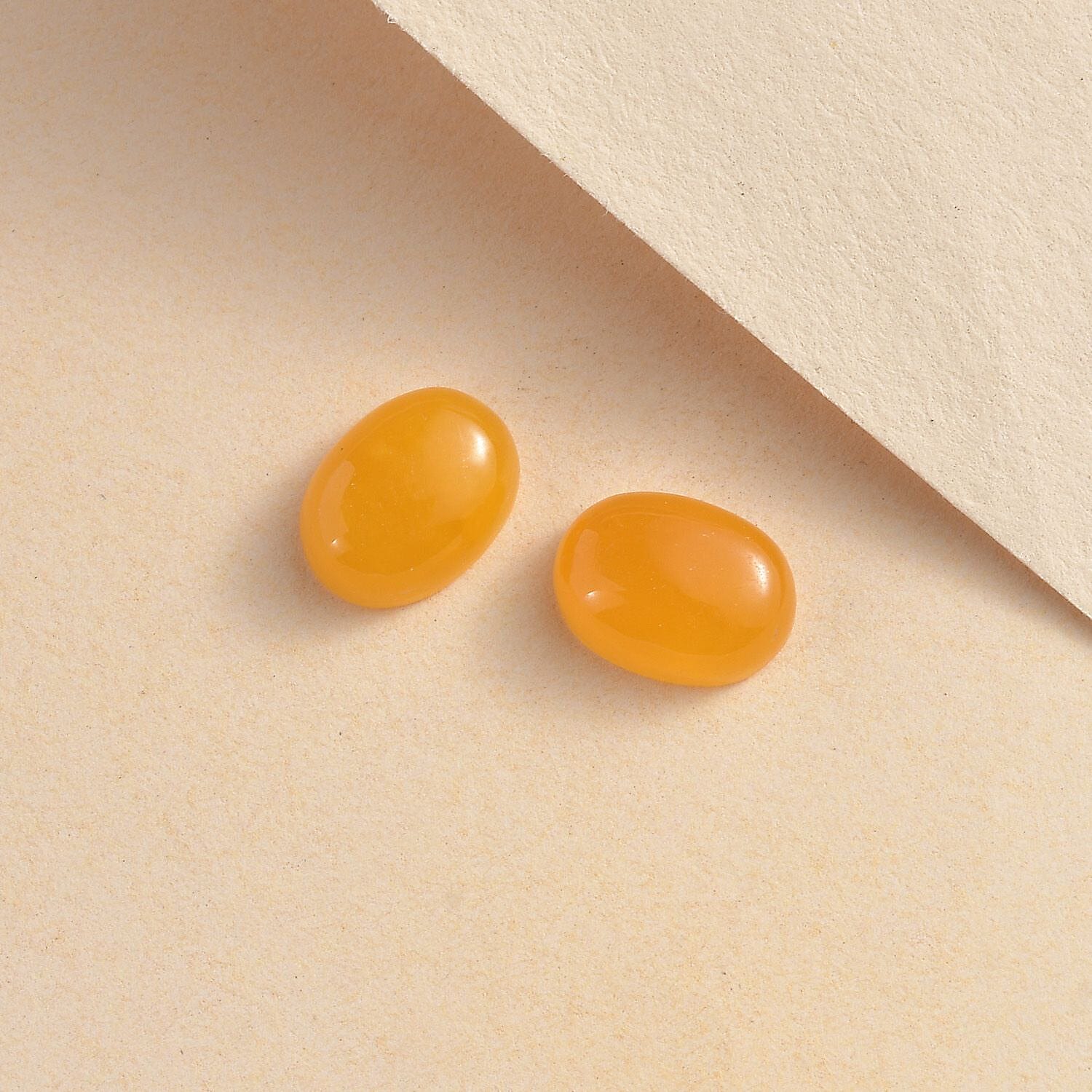 Honey Jade Oval 8x6 mm