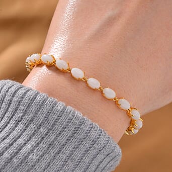 https://tjcuk.sirv.com/Products/78/7/7876317/White-Jade-Linking-Bracelet-Size-7-5-in-18K-Vermeil-Yellow-Gold-Plated_7876317_1.jpg?w=342&h=342
