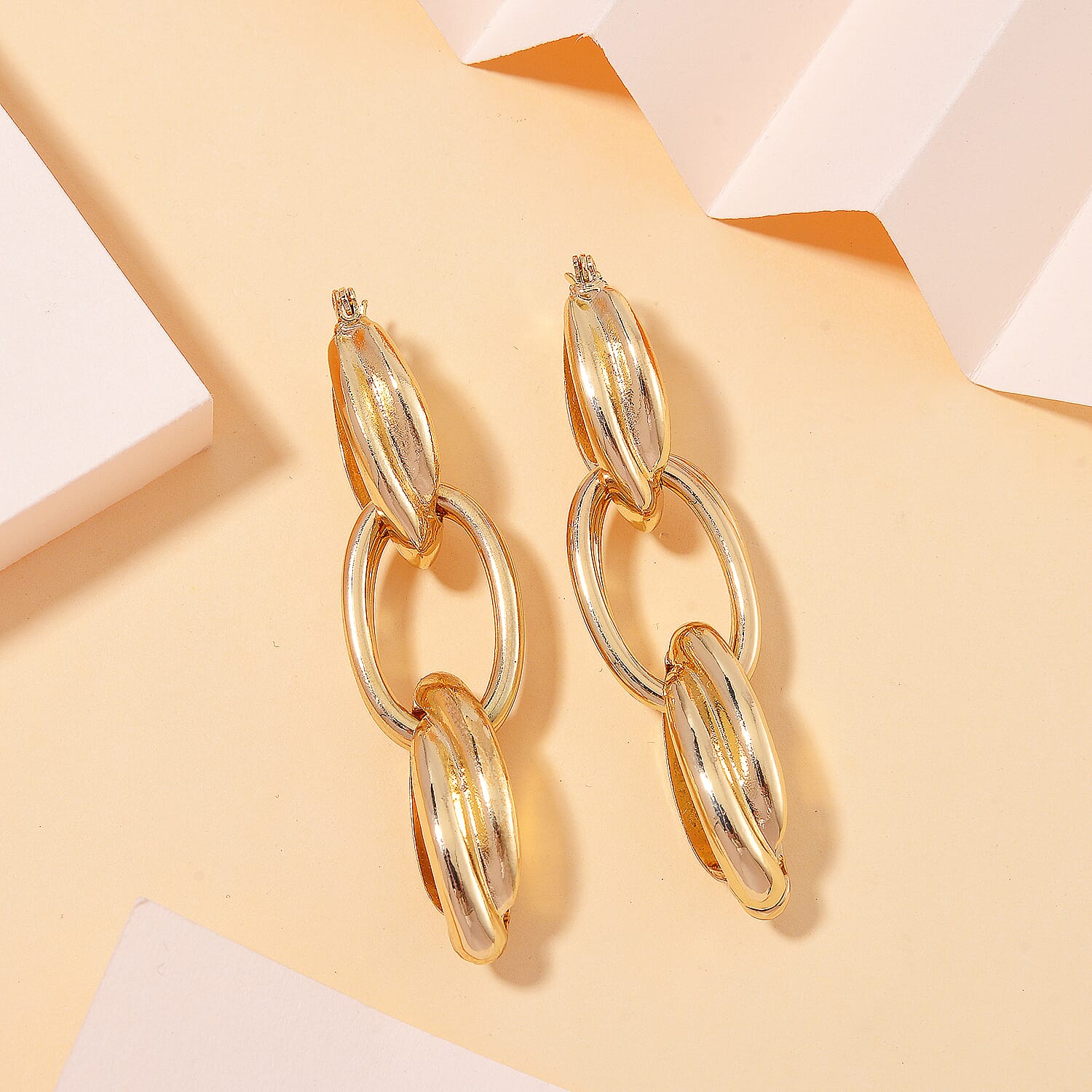 Designer Inspired- Earring With Clasp