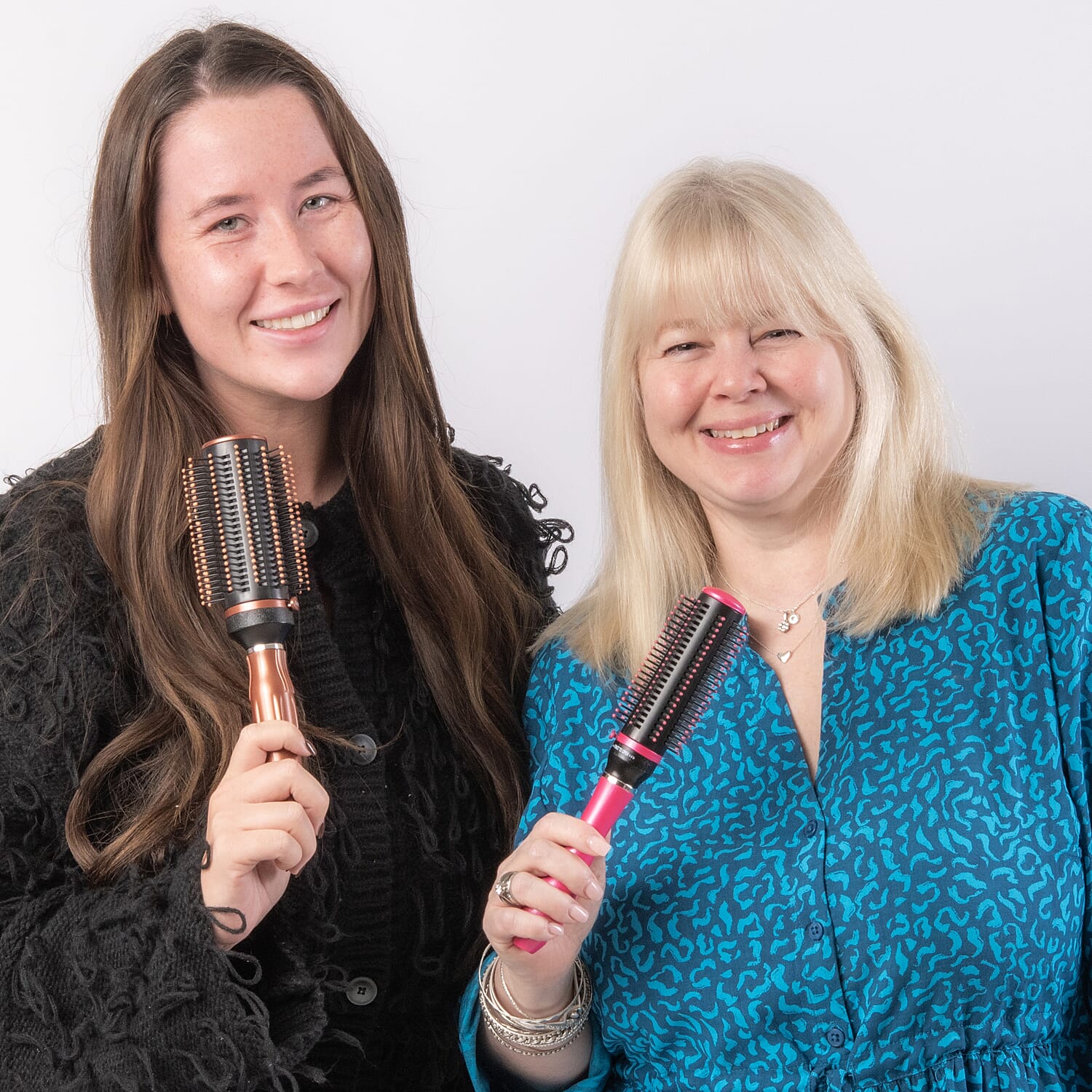 Neomi - Retractable Detangler Hair Brush - Brown